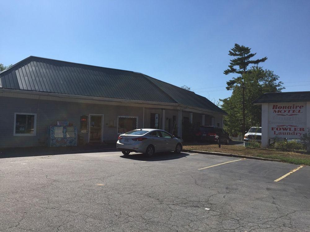 Bonaire Motel Hendersonville Exterior foto